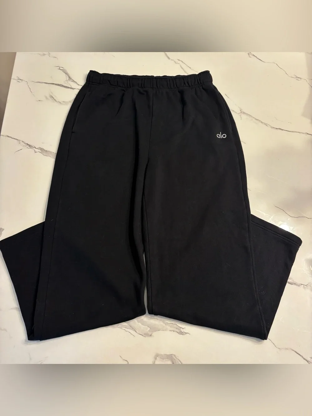 Alo Yoga Accolade Black Sweatpants